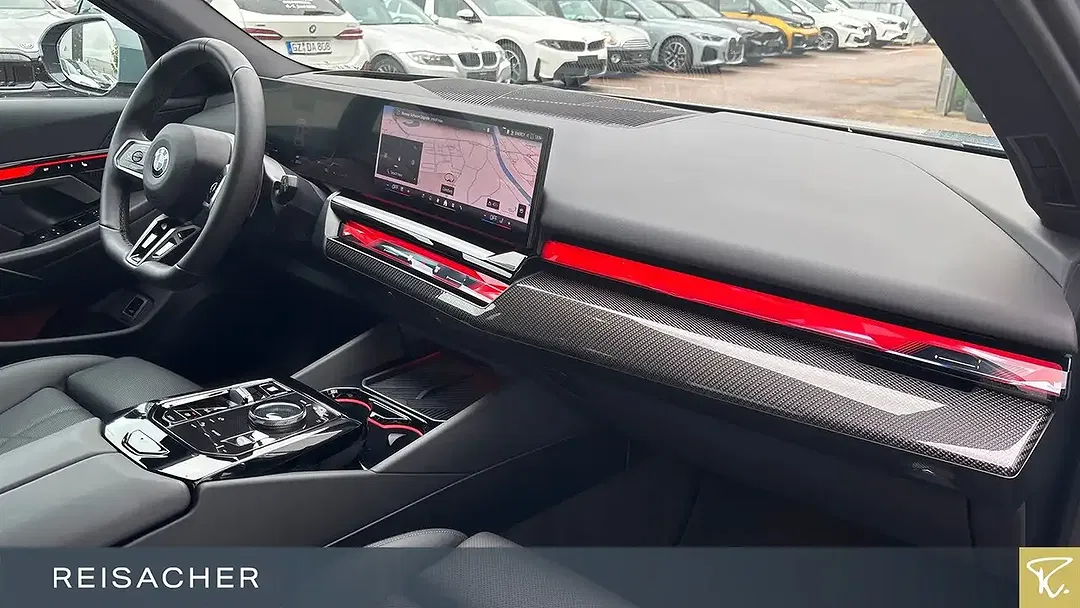 BMW 520 xDrive M Sport - Thumbnail 13