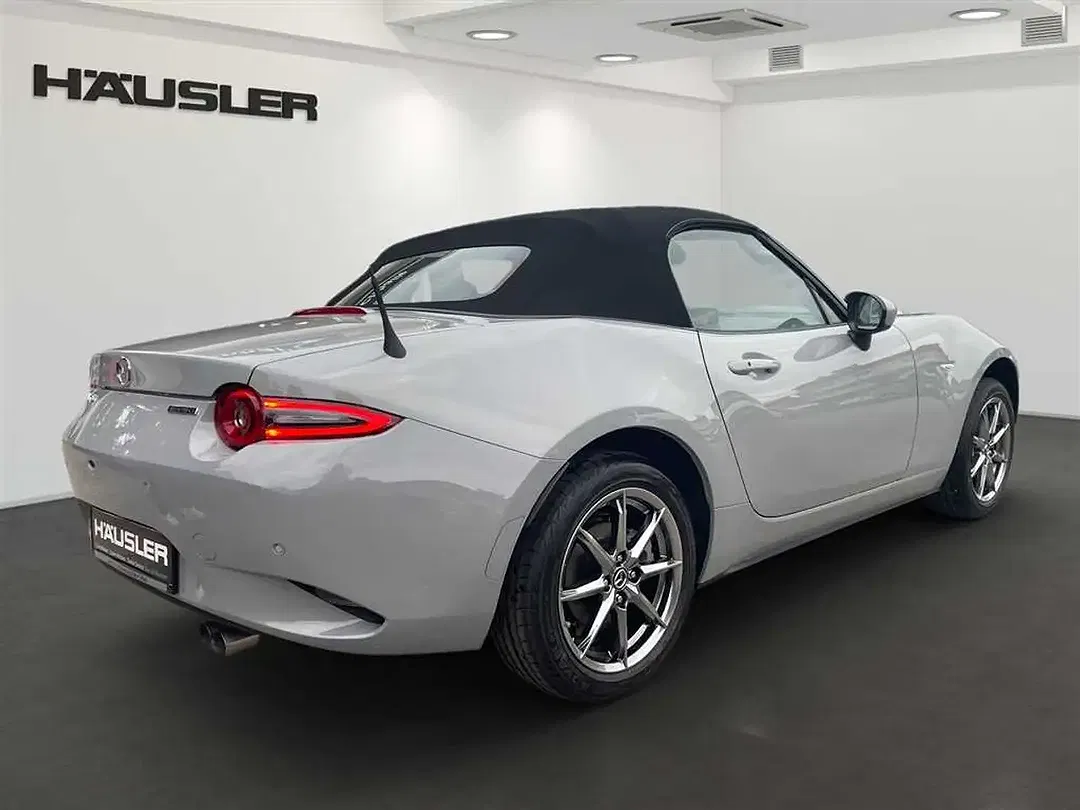 Mazda MX-5 Exclusive-Line - Thumbnail 4