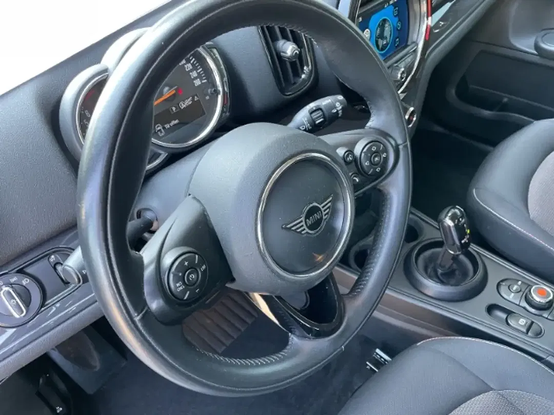 MINI Cooper Countryman - Thumbnail 10