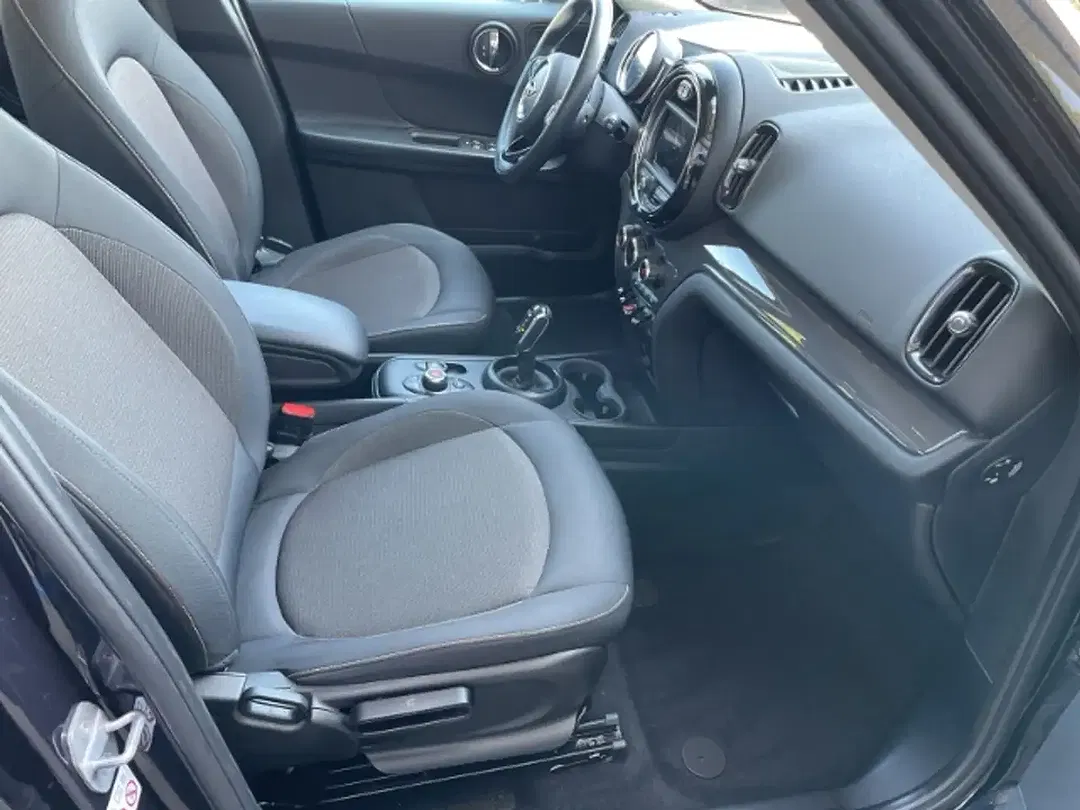 MINI Cooper Countryman - Thumbnail 5