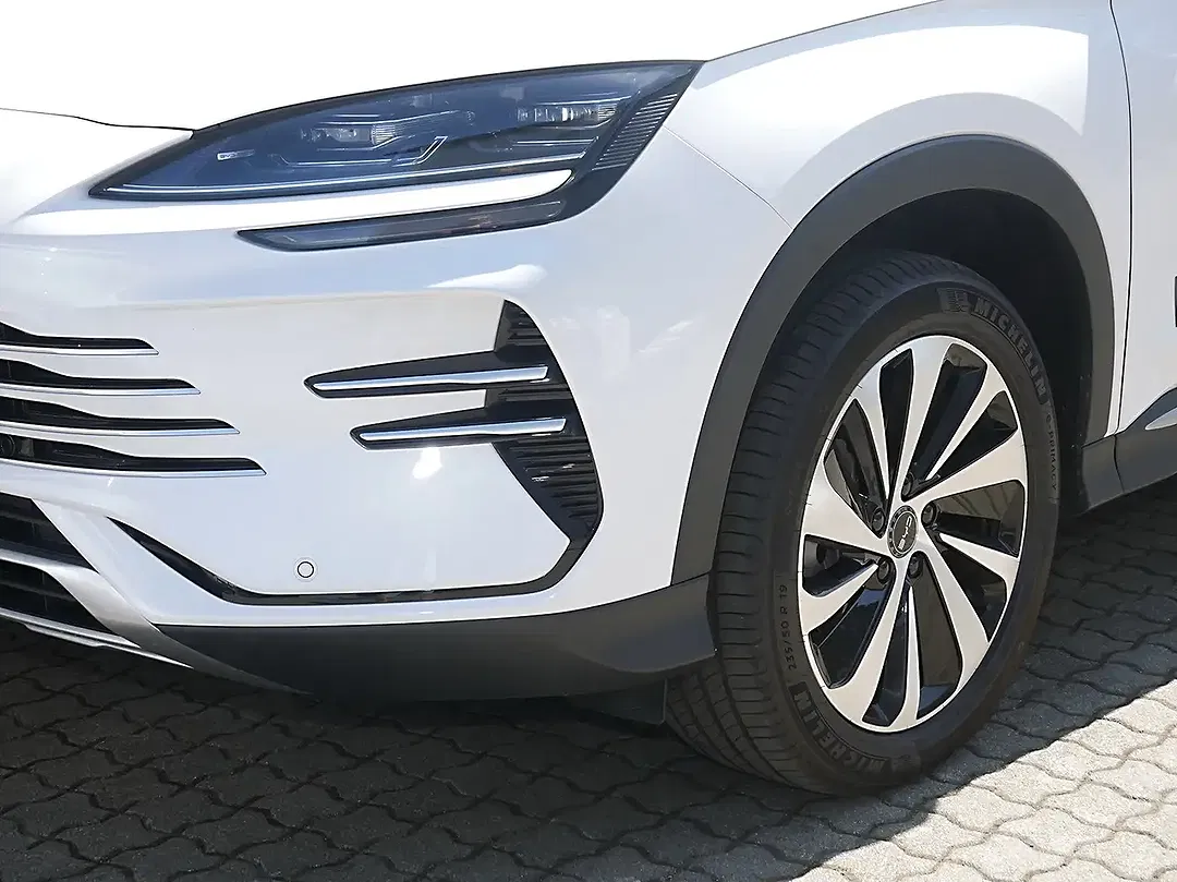BYD Seal U 238 kW DM-i Design - Thumbnail 10