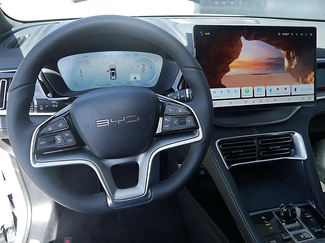BYD Seal U 238 kW DM-i Design - Thumbnail 4