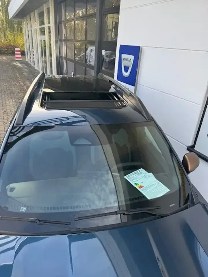 Dacia Bigster Hybrid Extreme - Thumbnail 4