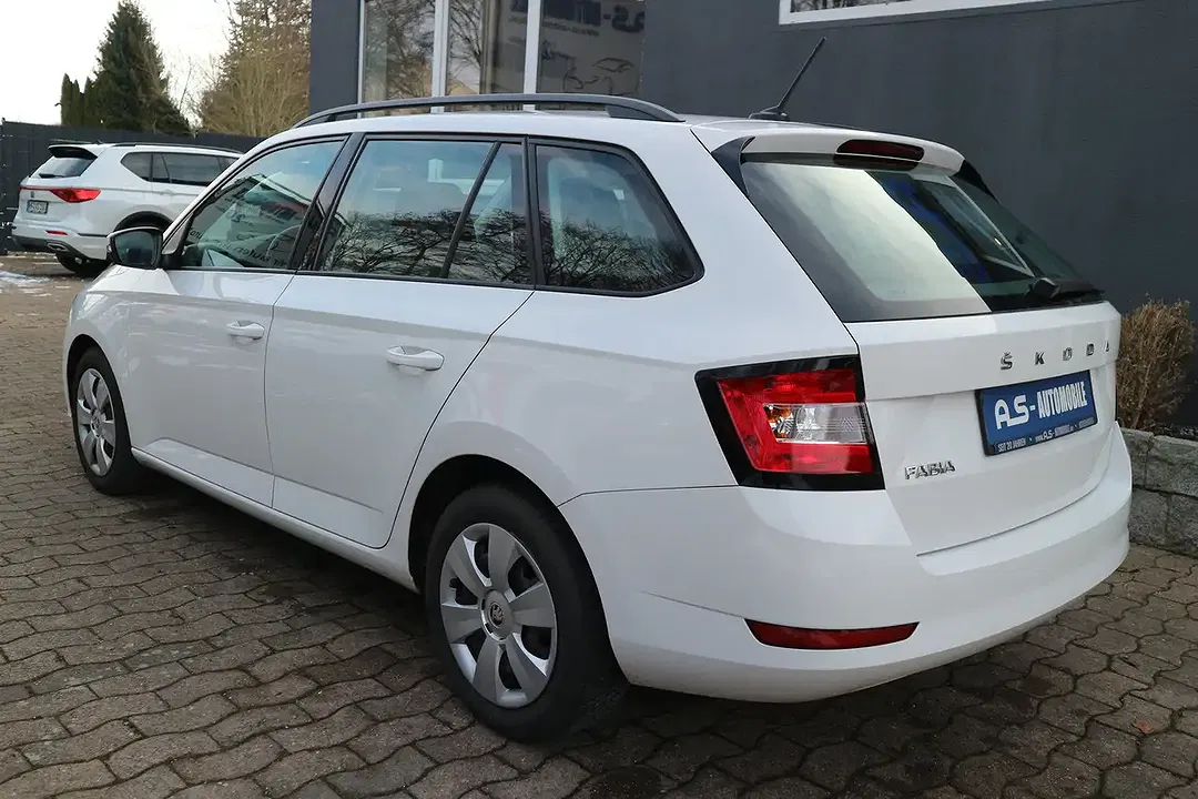 Skoda Fabia Combi Active - Thumbnail 4
