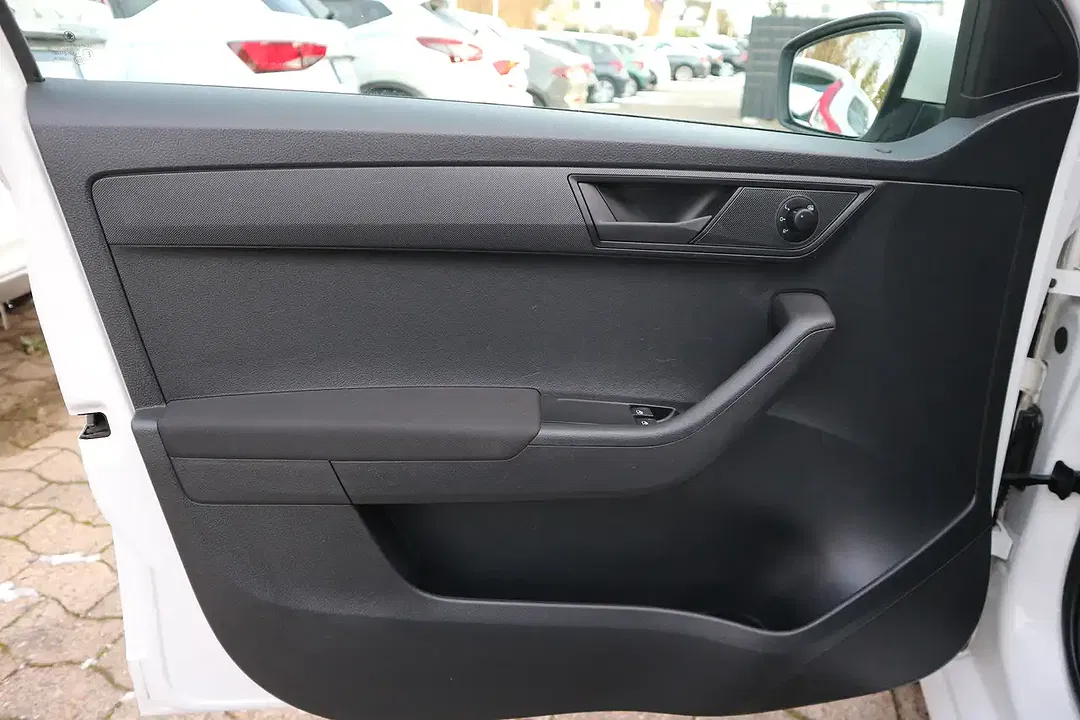 Skoda Fabia Combi Active - Thumbnail 9