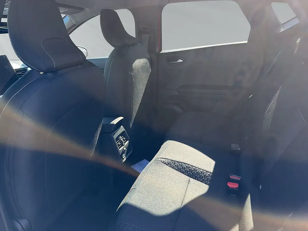 Renault Captur TCe Evolution - Thumbnail 8