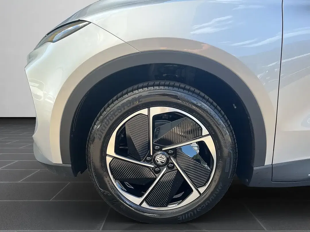 MG MGS5 EV Luxury - Thumbnail 8