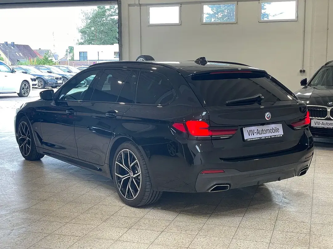 BMW 530 Touring M Sport - Thumbnail 6