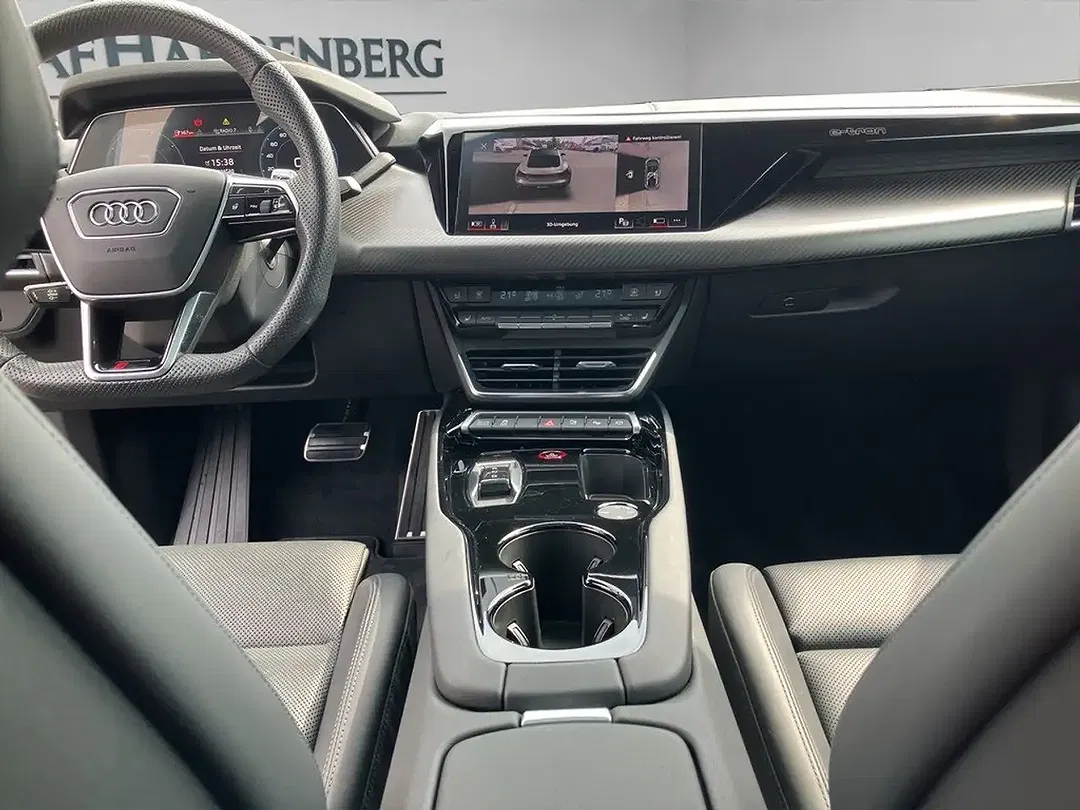 Audi e-tron GT quattro RS - Thumbnail 14