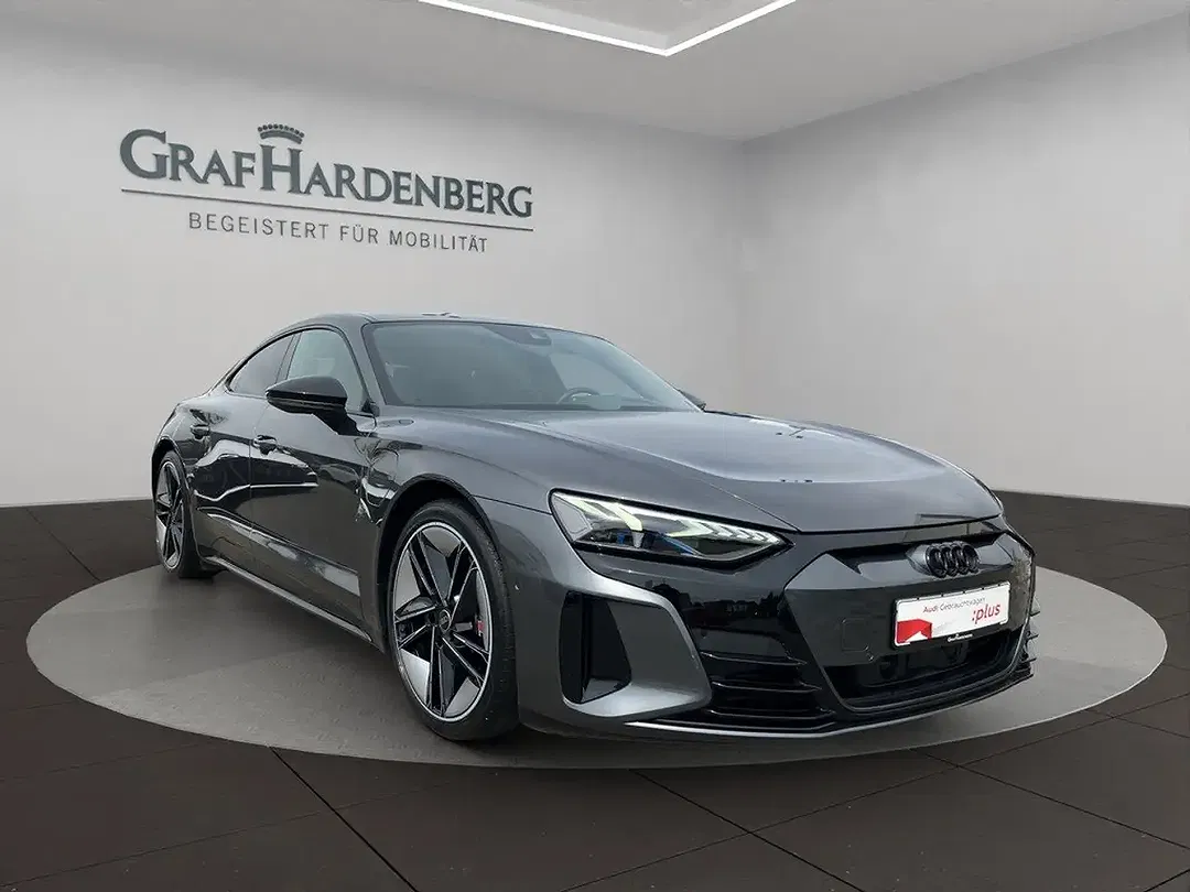 Audi e-tron GT quattro RS - Thumbnail 7