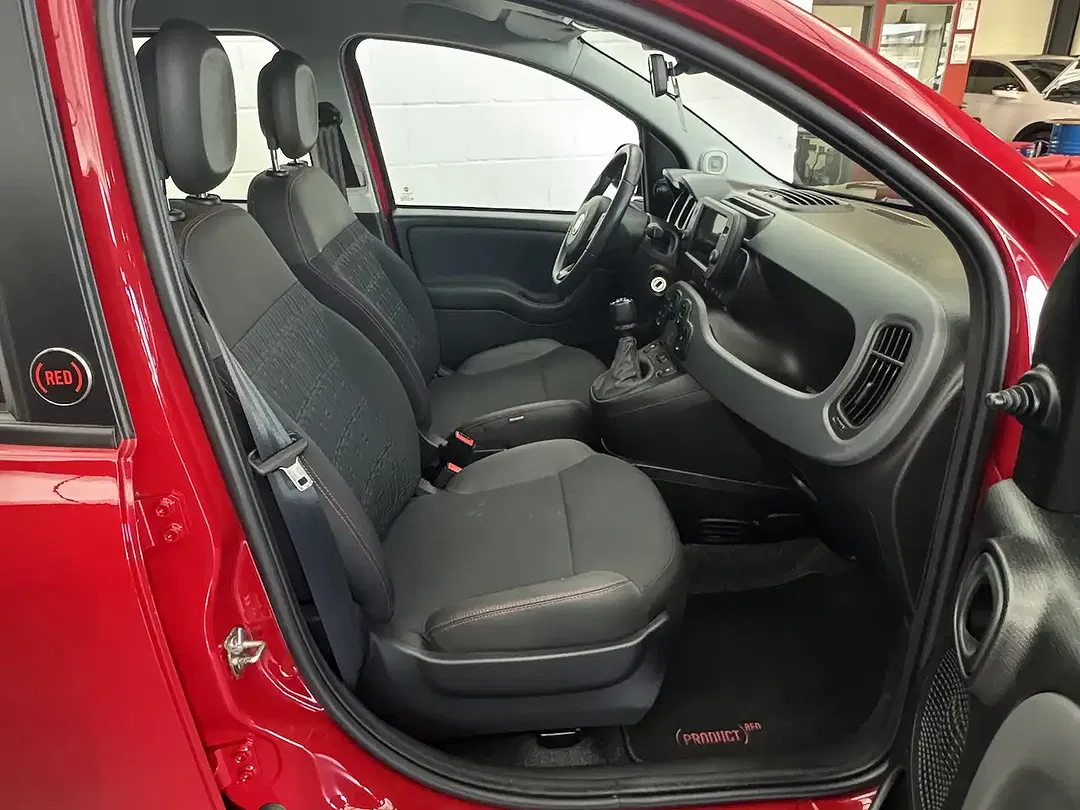 Fiat Panda 1.0 Hybrid RED Cross - foto 15