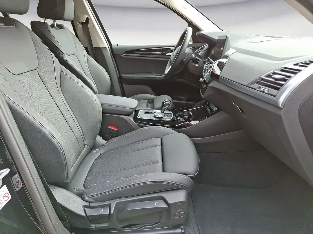 BMW X3 AUT xDrive - Thumbnail 14