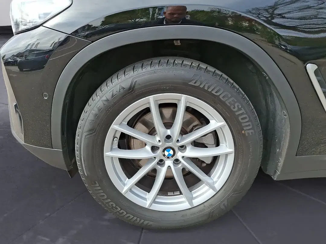 BMW X3 AUT xDrive - Thumbnail 7