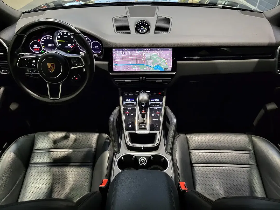 Porsche Cayenne E-Hybrid Sport Chrono - Thumbnail 10