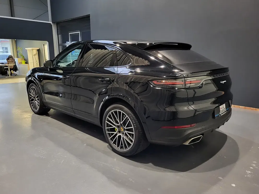 Porsche Cayenne E-Hybrid Sport Chrono - Thumbnail 5