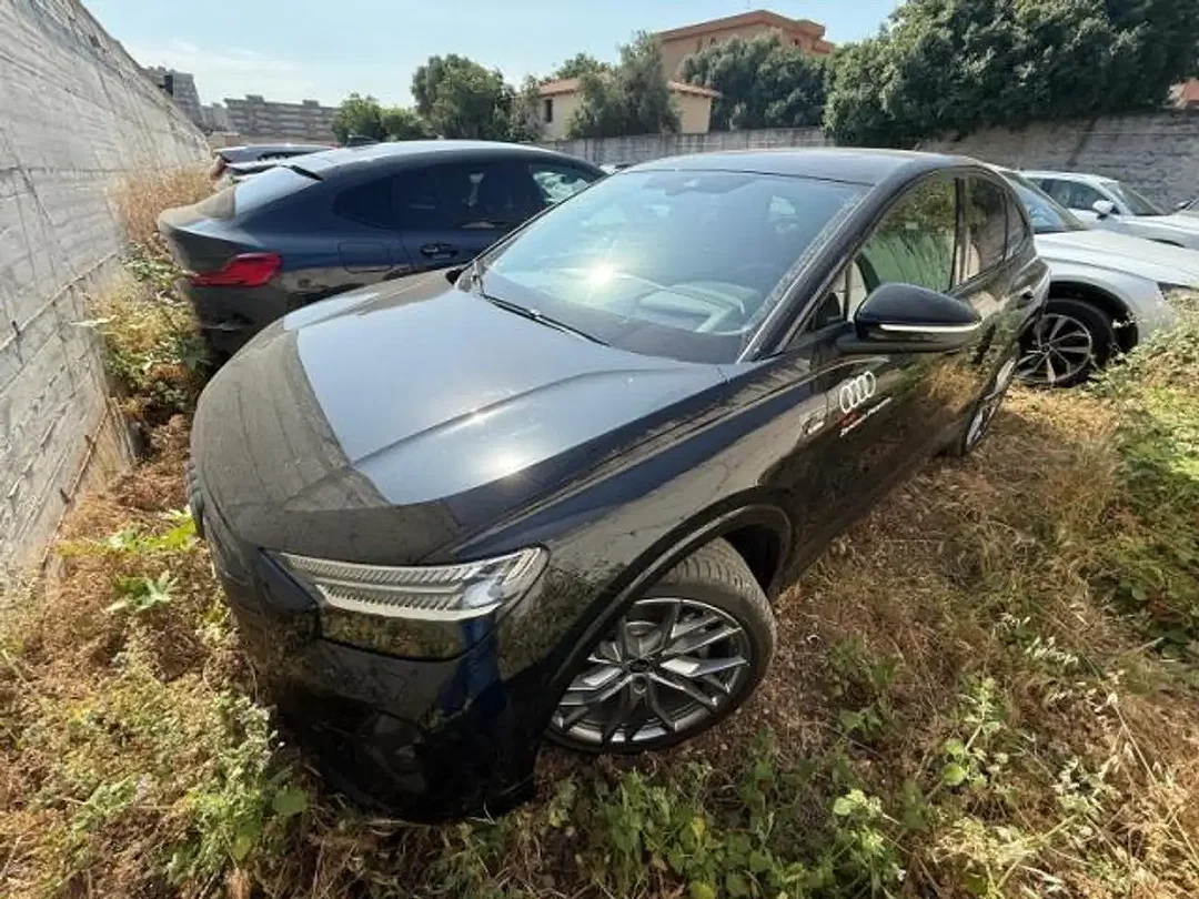 Audi Q4 e-tron 45 Sportback S line - Afbeelding 1