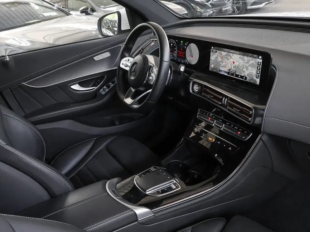 Mercedes-Benz EQC 400 4MATIC - Thumbnail 3