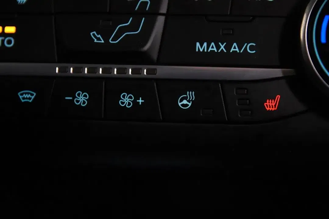 Ford Focus Titanium - Thumbnail 13