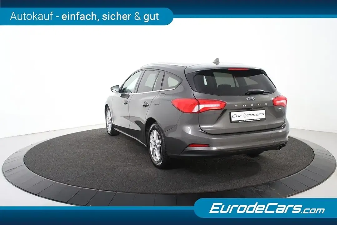 Ford Focus Titanium - Thumbnail 6