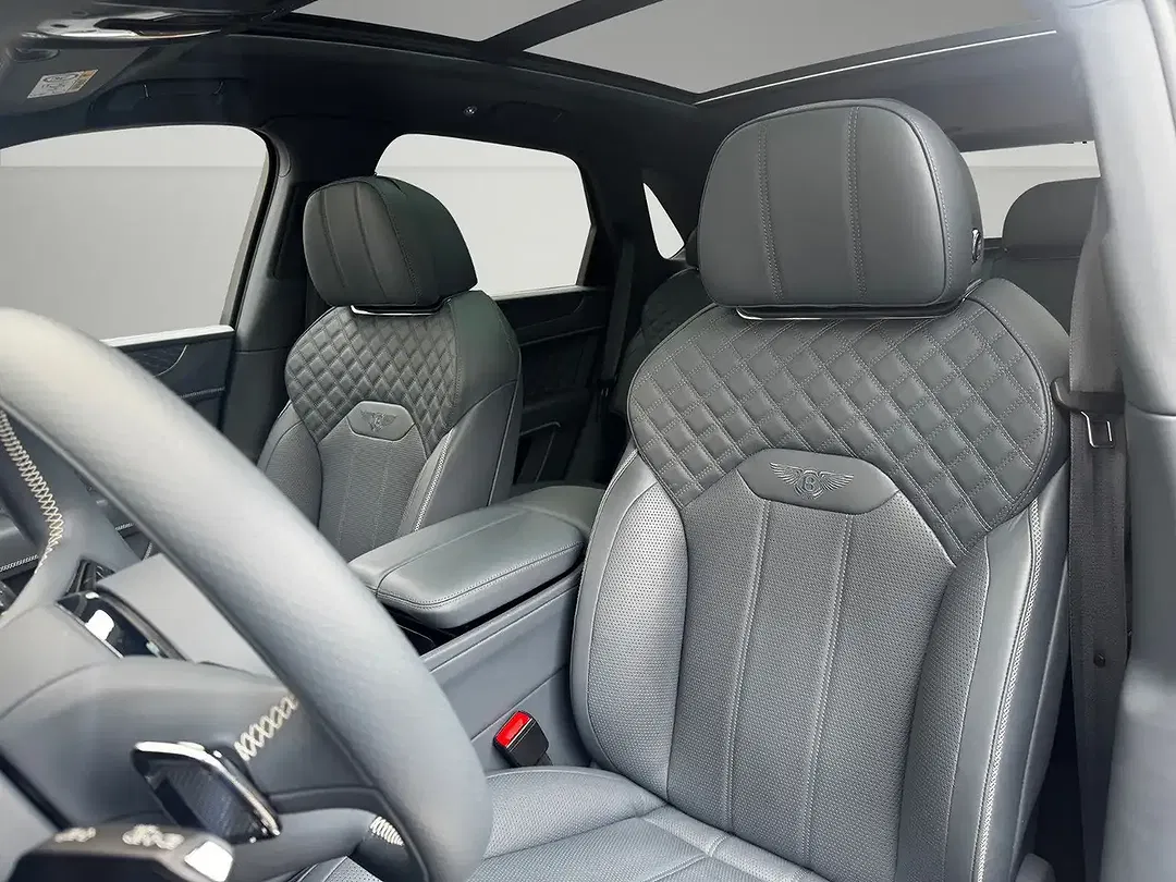 Bentley Bentayga 4.0 V8 - Thumbnail 12