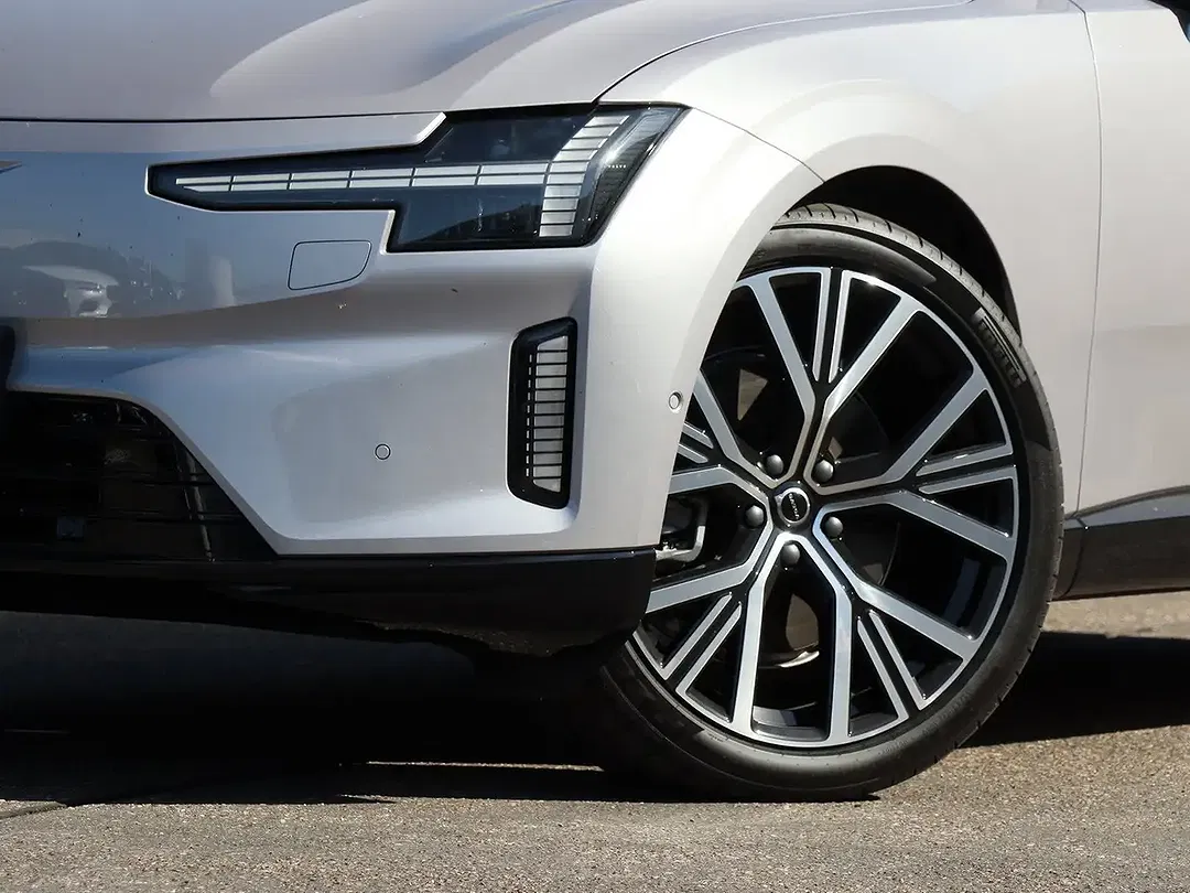 Volvo ES90 Ultra - Thumbnail 5