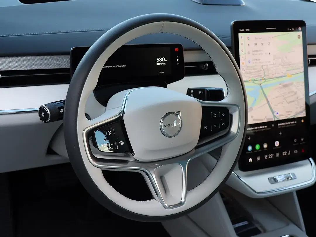 Volvo ES90 Ultra - Thumbnail 9