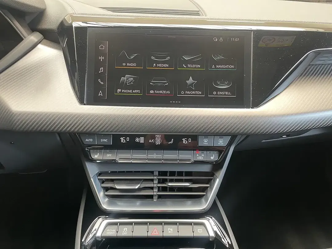 Audi e-tron GT quattro - Thumbnail 13
