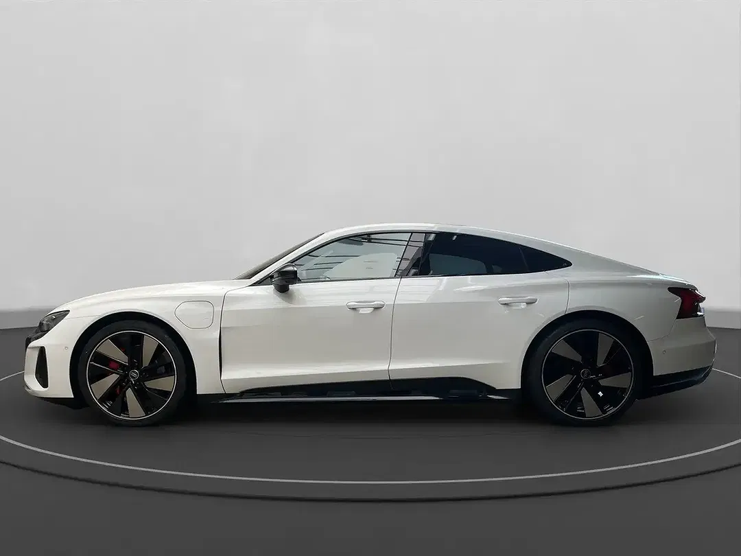 Audi e-tron GT quattro - foto 2