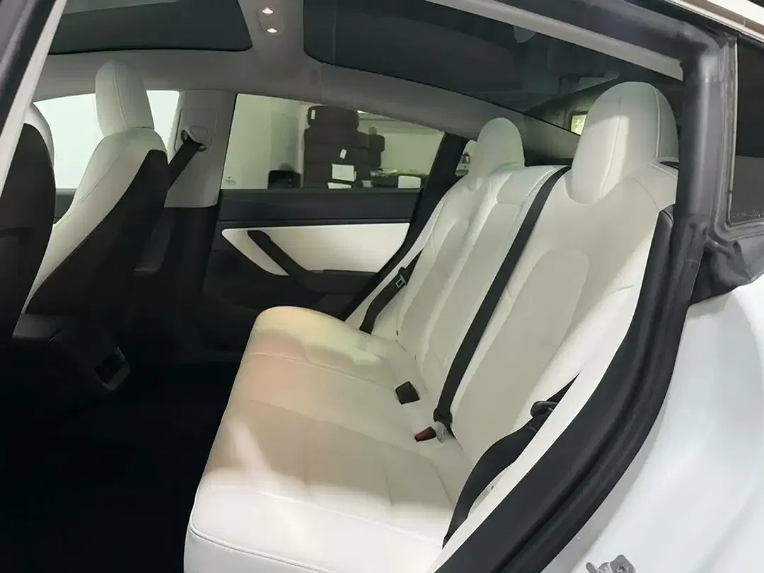Tesla Model 3 75 kWh AWD Long Range - Thumbnail 11