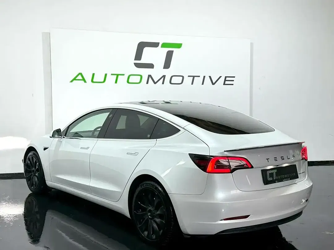 Tesla Model 3 75 kWh AWD Long Range - Thumbnail 5