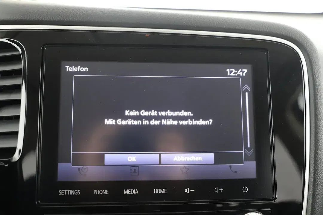 Mitsubishi Outlander PHEV 4WD Intense - Thumbnail 10