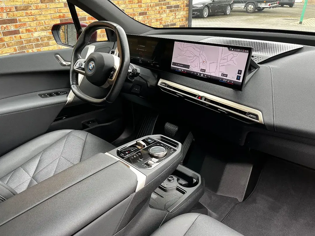 BMW iX xDrive Sport - Thumbnail 7