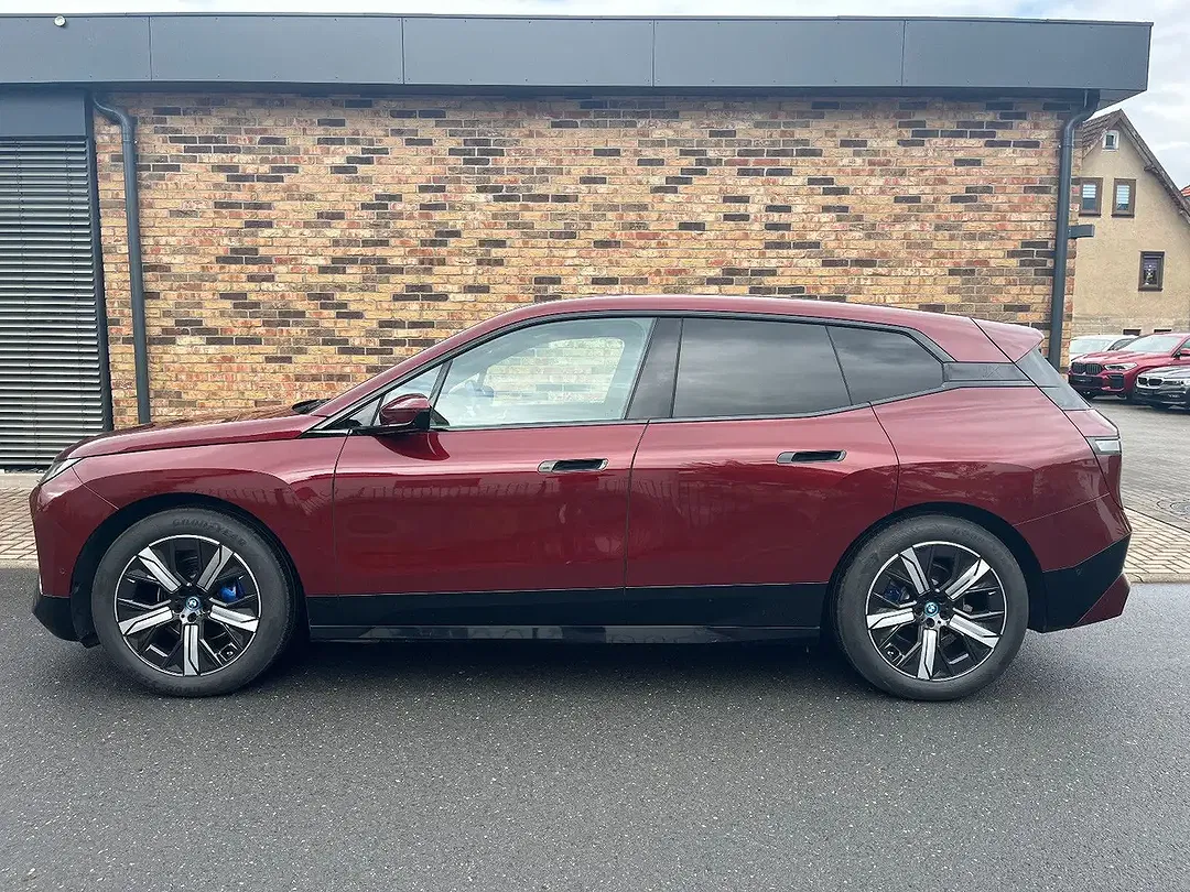 BMW iX xDrive Sport - foto 2