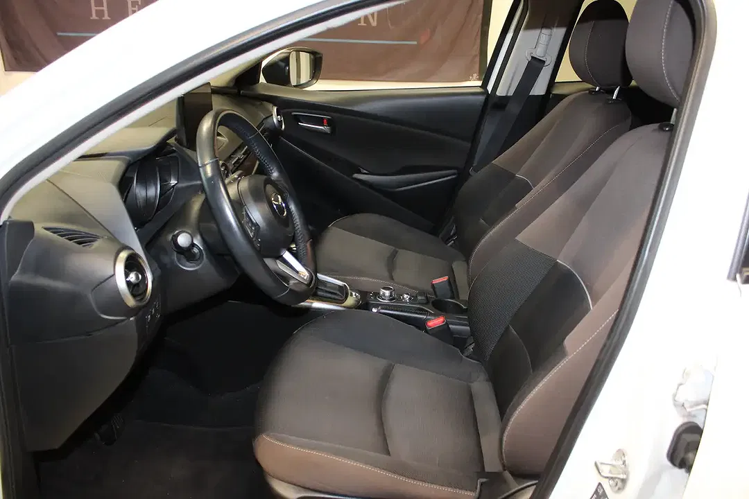 Mazda 2 AUT Exclusive-Line - Thumbnail 12