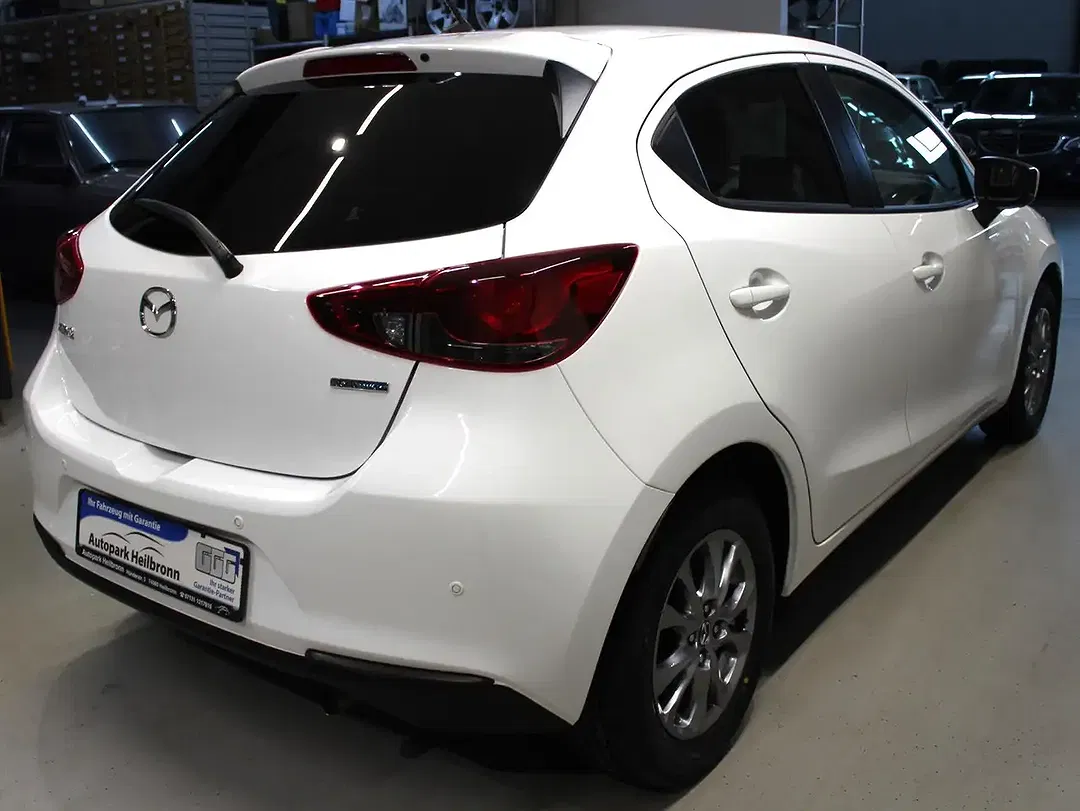 Mazda 2 AUT Exclusive-Line - Thumbnail 4