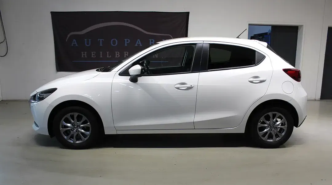 Mazda 2 AUT Exclusive-Line - Thumbnail 6