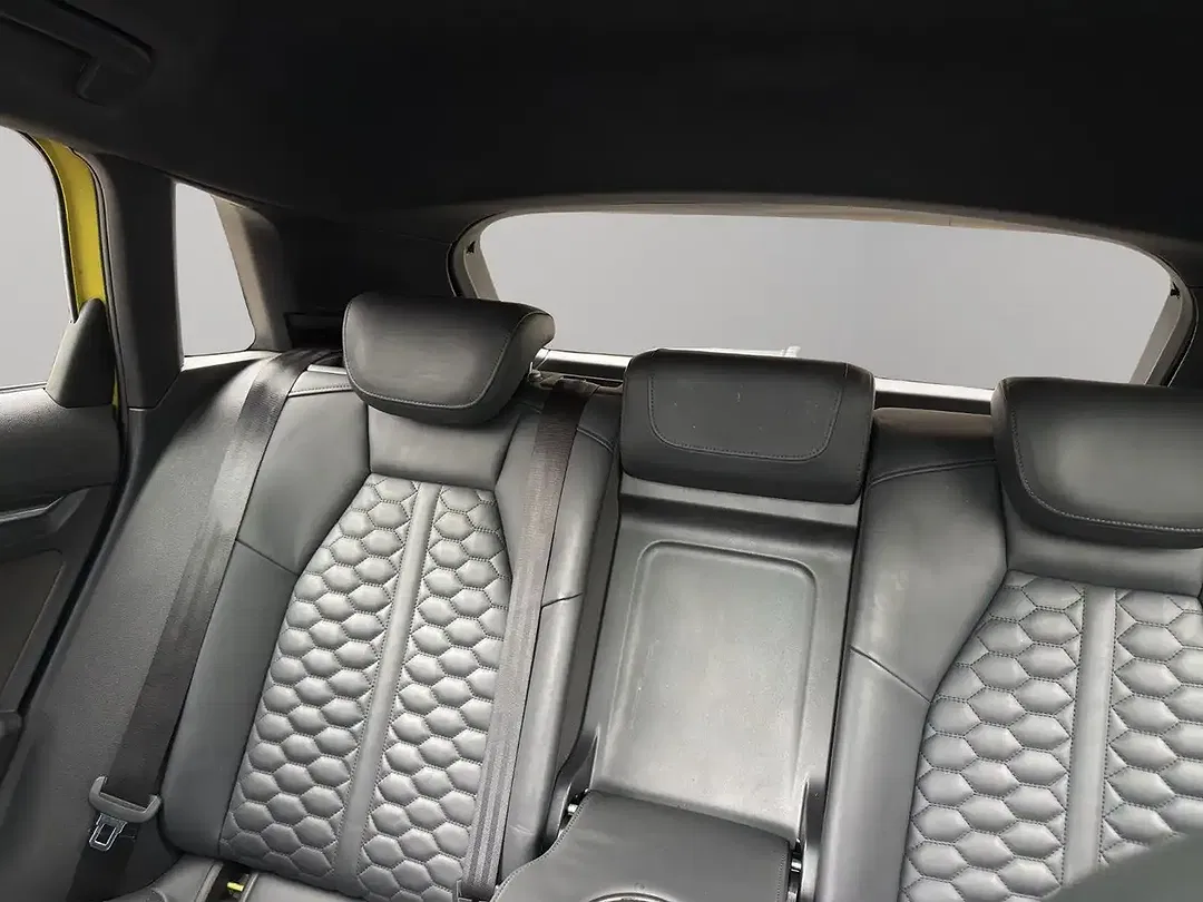 Audi RS3 2.5 TFSI quattro Matrix LED Sportback - Thumbnail 13