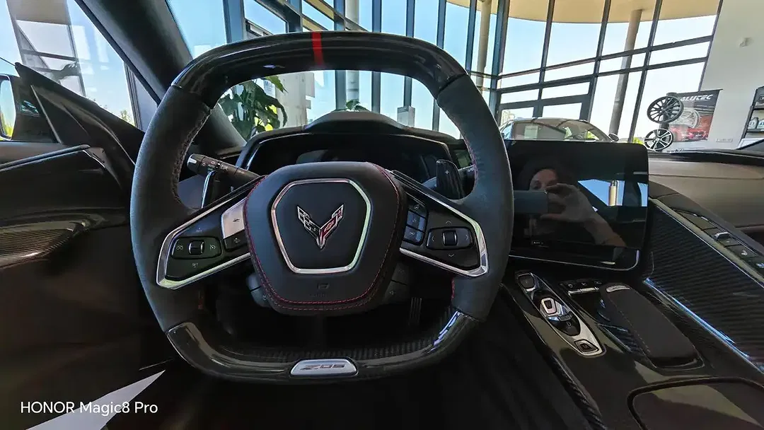 Corvette Z06 Z07 Coupe 3LZ - Thumbnail 14