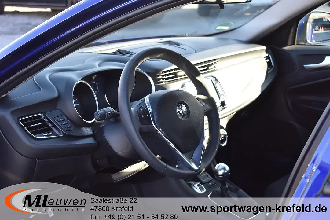 Alfa Romeo Giulietta 1.4 Turbo - Thumbnail 10