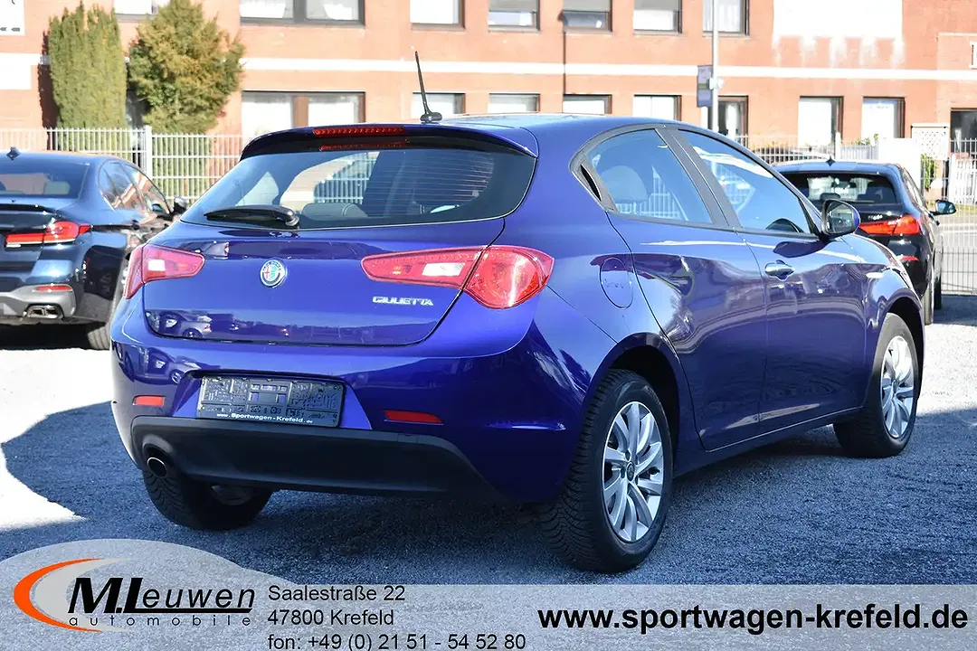 Alfa Romeo Giulietta 1.4 Turbo - Thumbnail 3