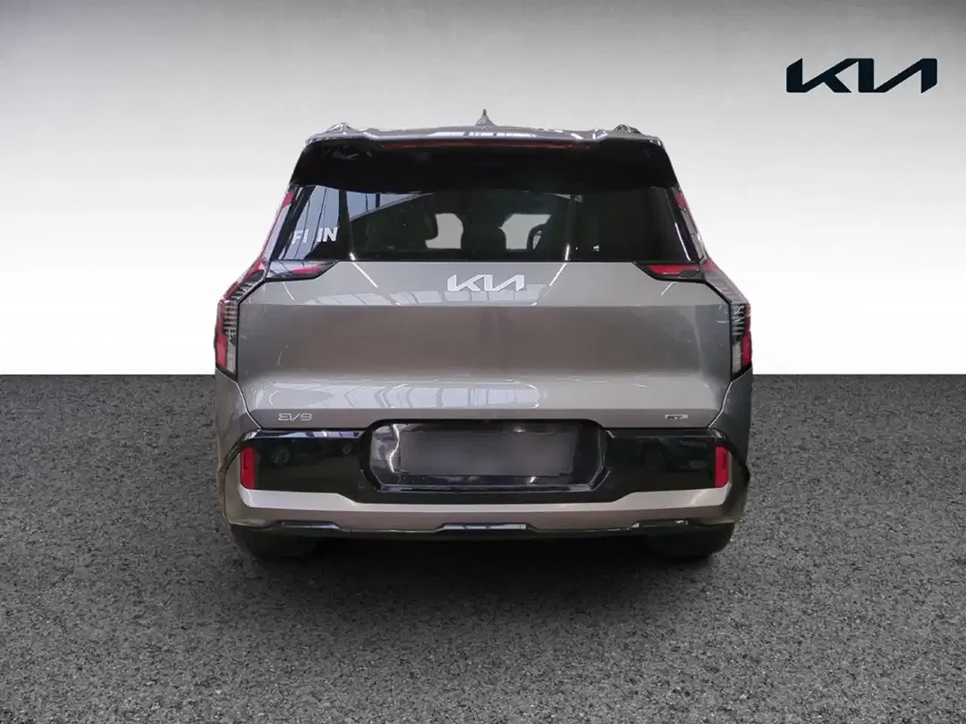 Kia EV9 4WD GT-Line Launch - Thumbnail 6