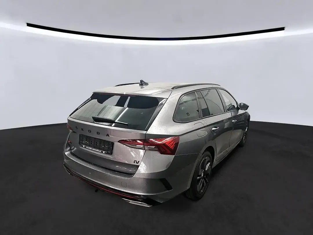Skoda Octavia iV vRS Combi - Thumbnail 6