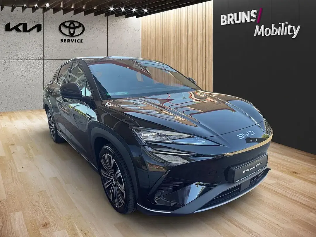 BYD Sealion 7 390 kW AWD Design - Thumbnail 3