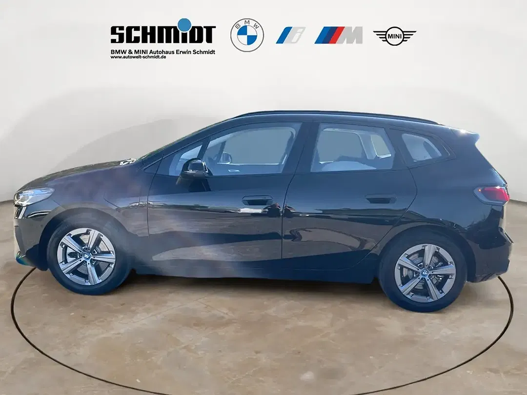 BMW 214 xDrive - Thumbnail 2