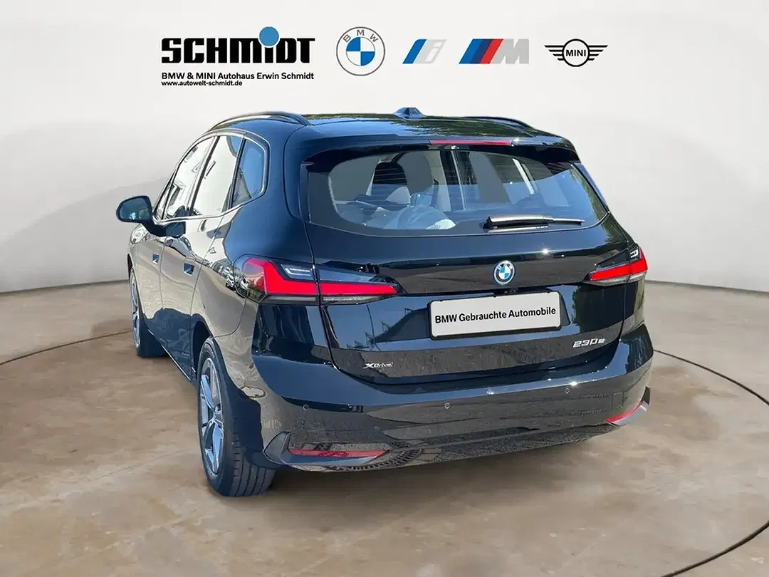 BMW 214 xDrive - Thumbnail 3