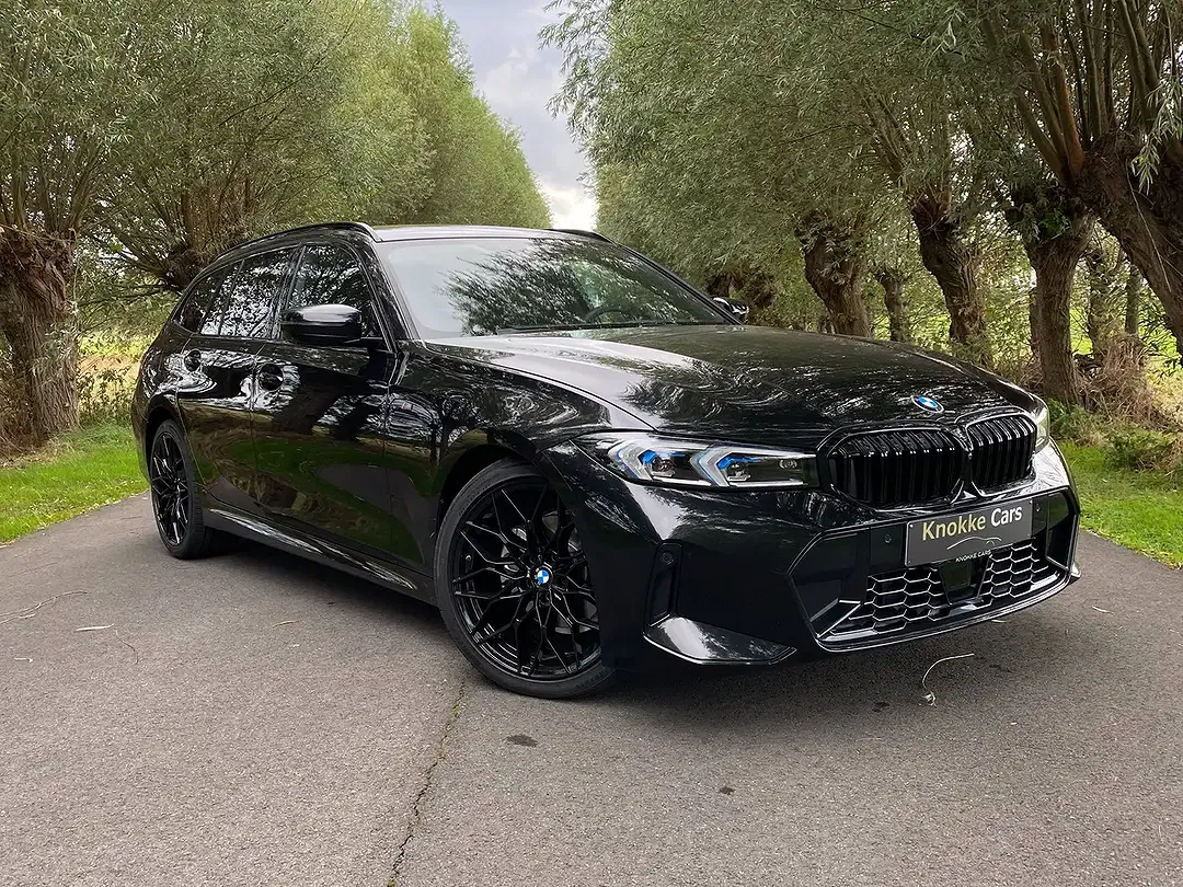 BMW 320 - Thumbnail 1