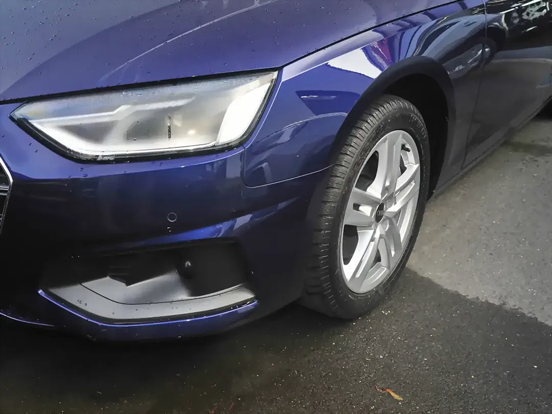 Audi A4 40 TDI S tronic quattro Avant - Thumbnail 3