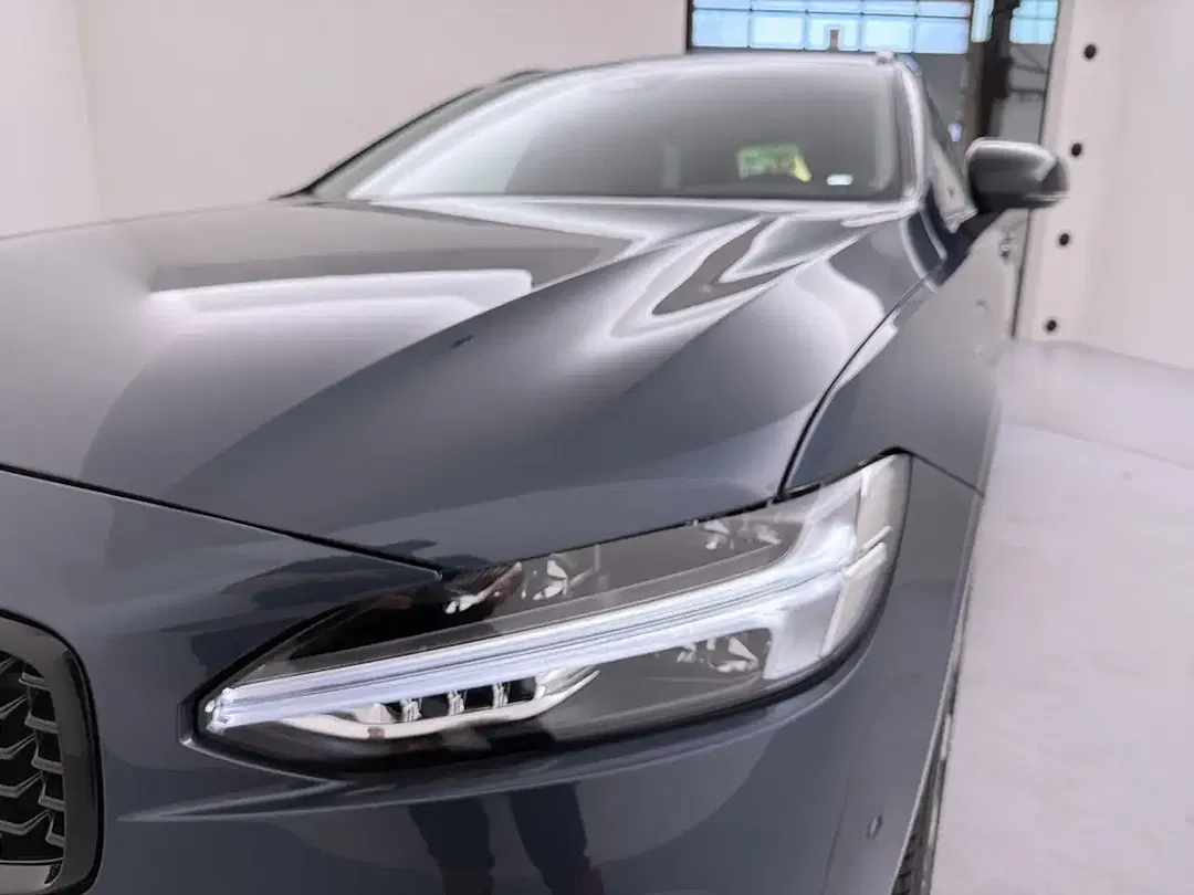Volvo V90 T6 PHEV Hybrid AWD Recharge Plus Dark - Thumbnail 10