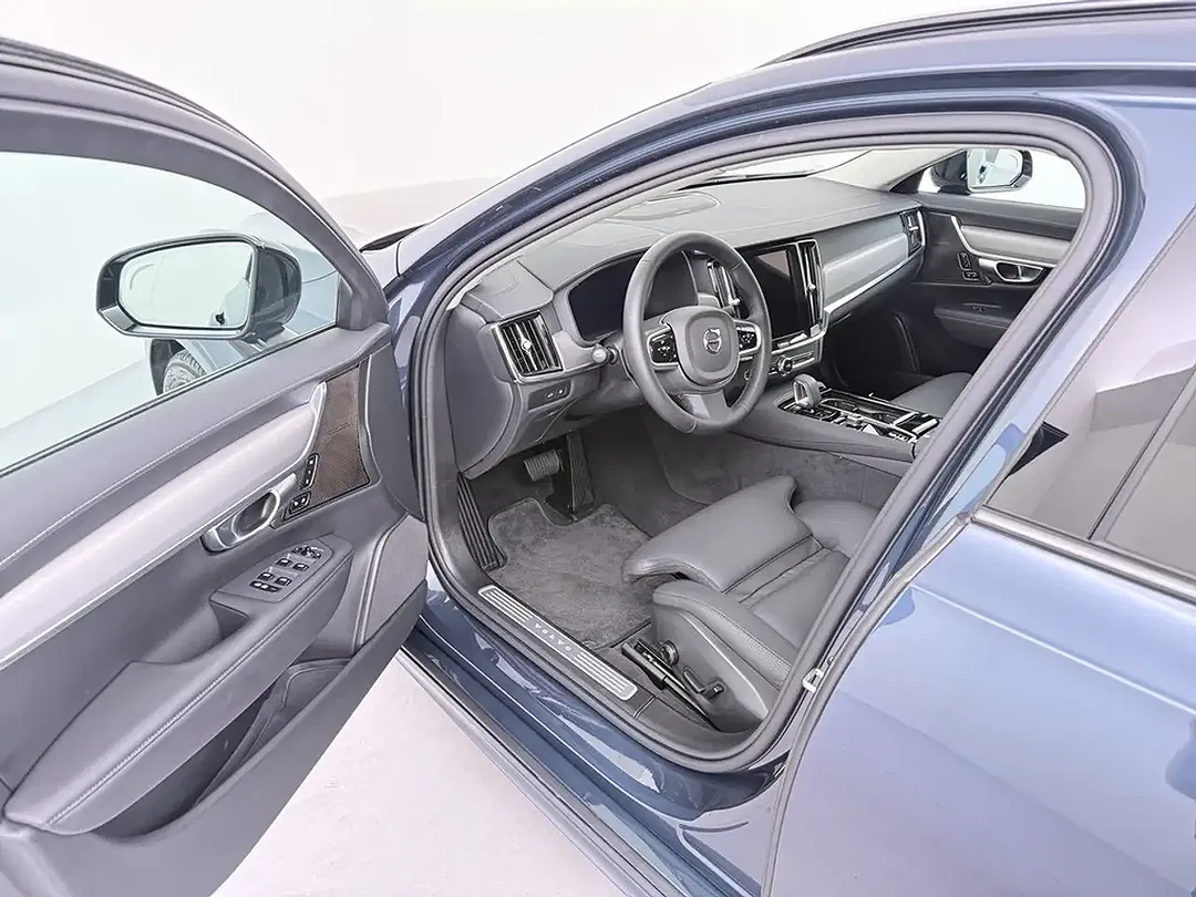 Volvo V90 T6 PHEV Hybrid AWD Recharge Plus Dark - Thumbnail 11