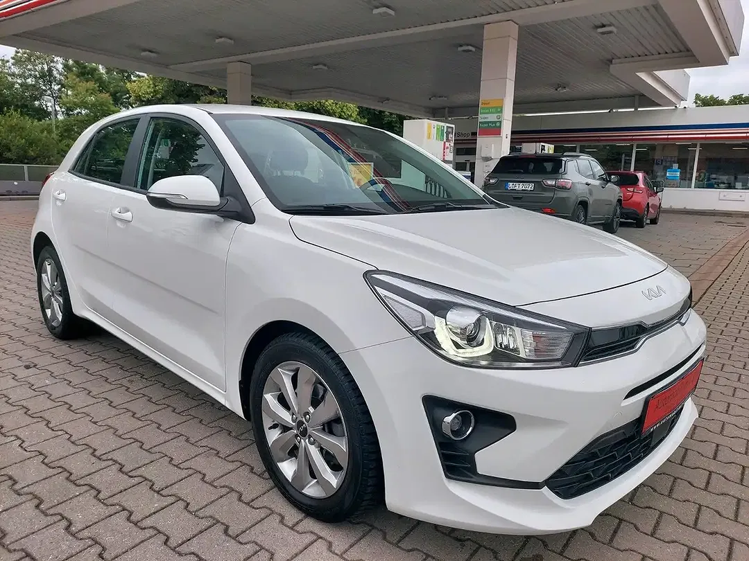 Kia Rio Vision - foto 1